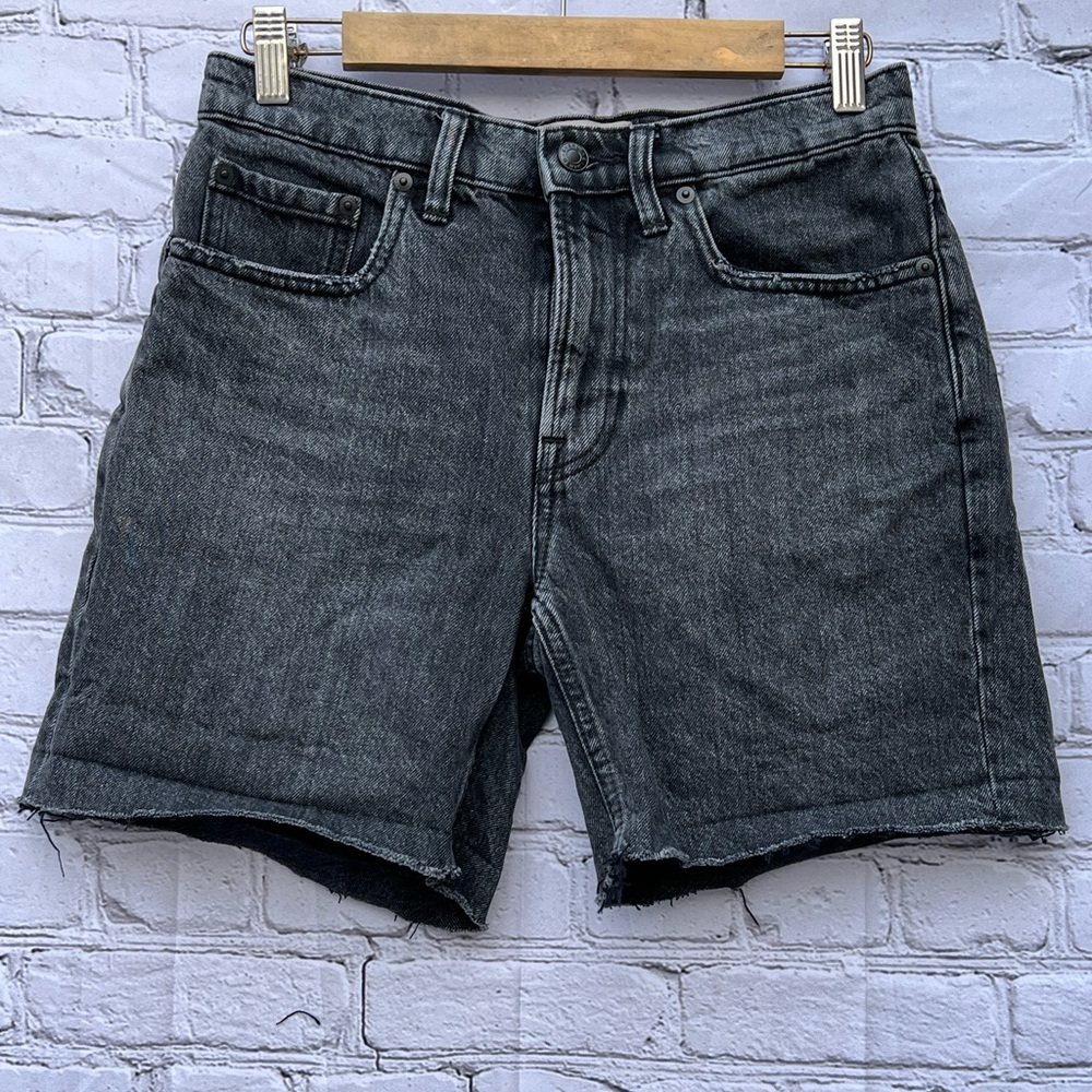 Everlane women's High rise shorts